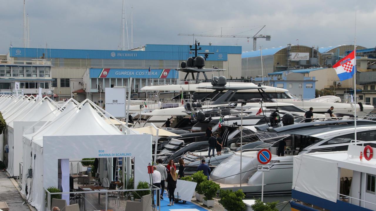 Prove di dialogo tra Genova e Viareggio per i saloni della nautica nel 2019
