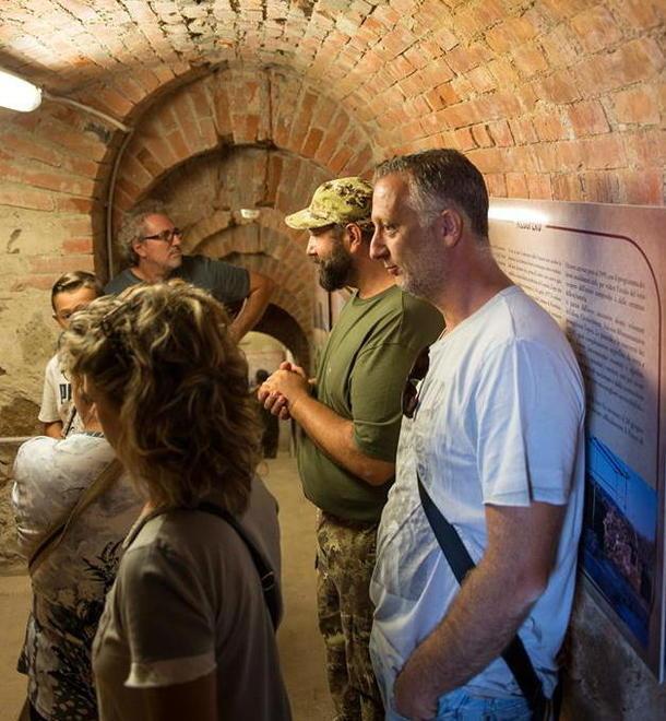 120 visitatori a Punta Falcone alla scoperta di natura e storia 