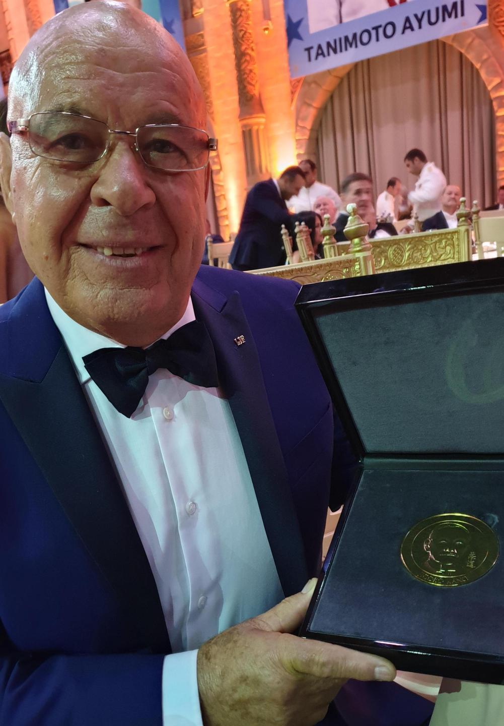 Quarant’anni dedicati al judo Piredda premiato a Baku 