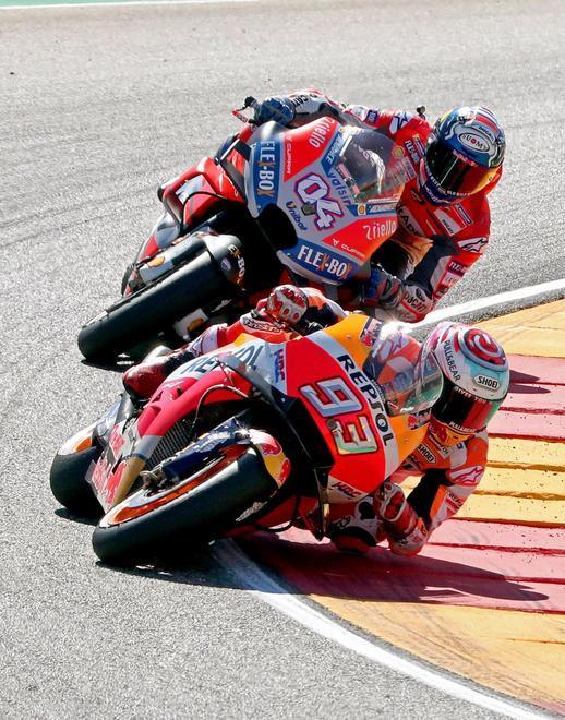 Marquez trionfa e vede il titolo Rossi deluso: «Grandi difficoltà» 