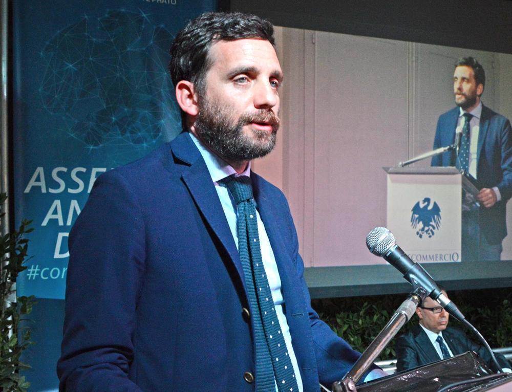 Tomasi punta il dito contro Bertinelli: «Persi 450mila euro della Fondazione» 