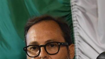 Opposizione in piazza per salvare lo Sprar