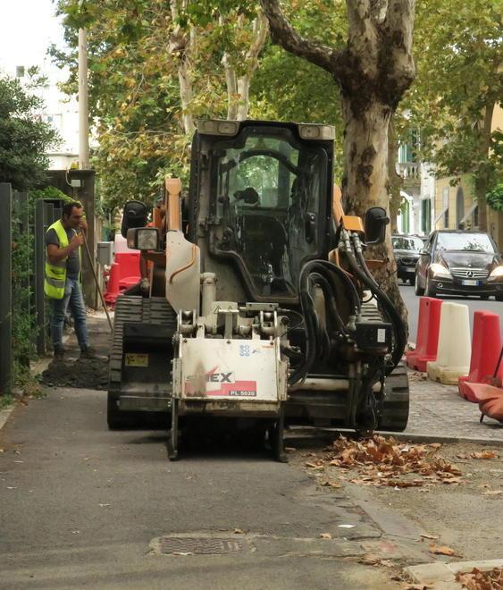 Via Montebello, ripresi i lavori