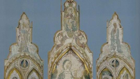 Il restauro è atteso dall’800 ma intanto arriva una copia