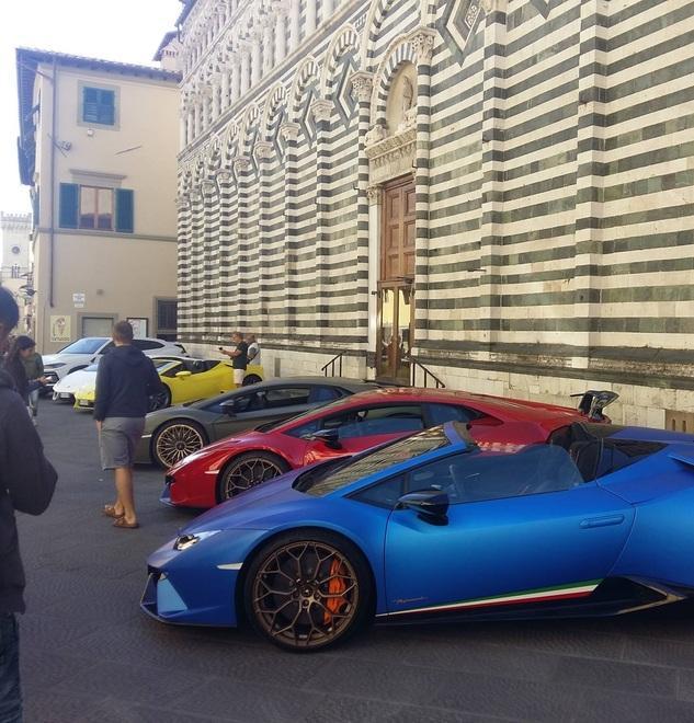 Pistoia palcoscenico per i bolidi Lamborghini