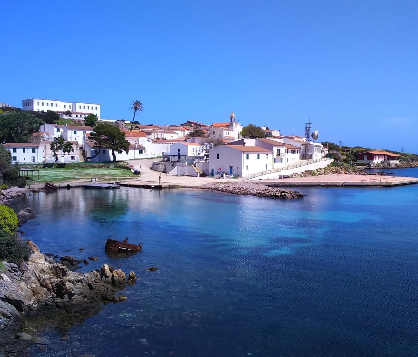 In aula arrivano i problemi dell’Asinara 