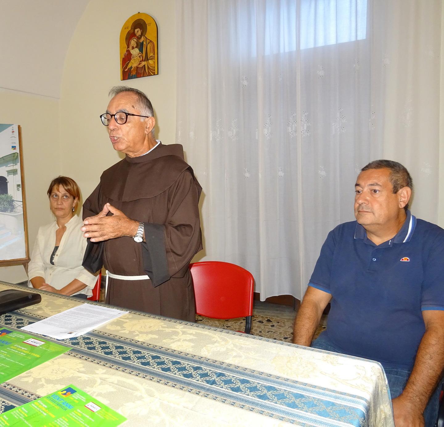 La casa degli “ultimi” 20 anni in prima linea a curare corpi e cuori 