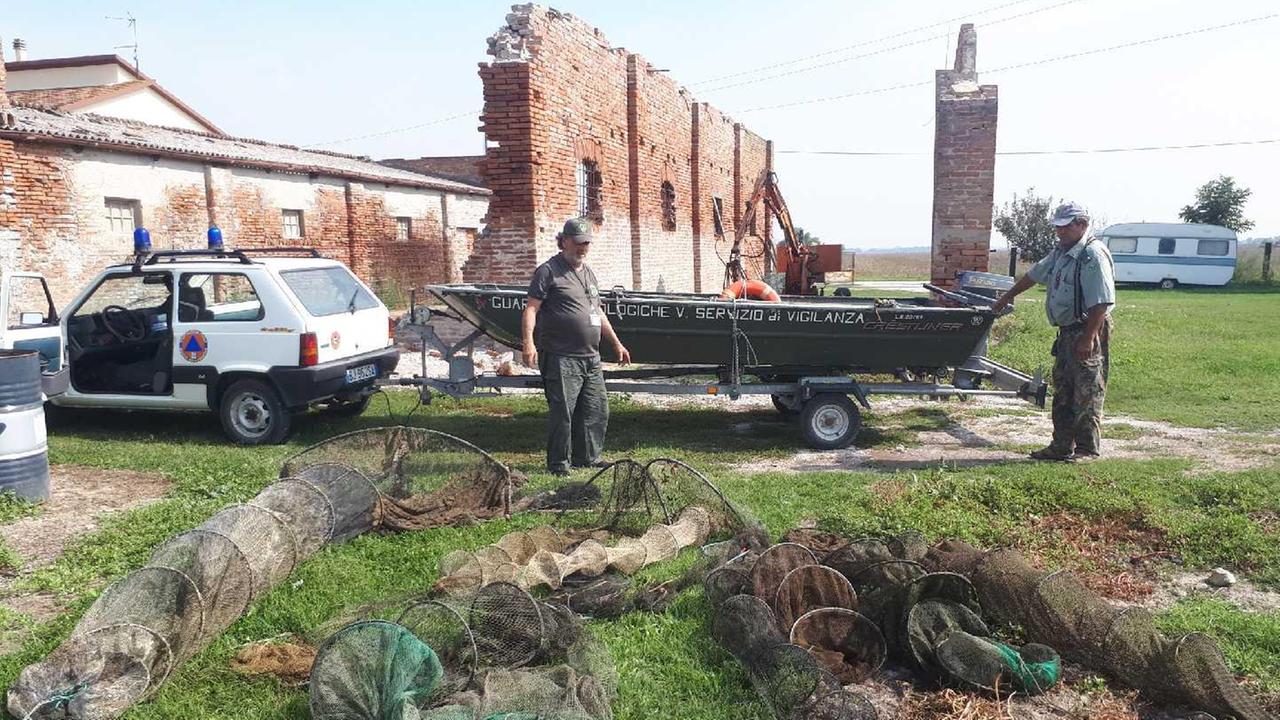 Recuperate reti illegali nelle valli