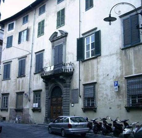 Mister Tagetik si compra palazzo Andriani 
