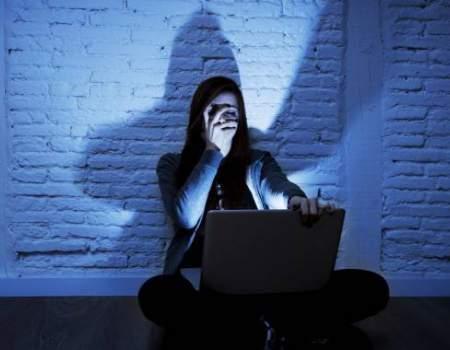 Internet, un “patentino” per i ragazzi contro i rischi del web