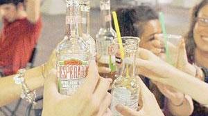 Più alcolisti, ma fra gli over 40