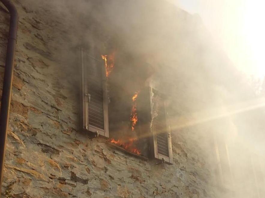 Incendio monte Serra, il cuore grande di Cisanello batte per il collega rimasto senza casa 
