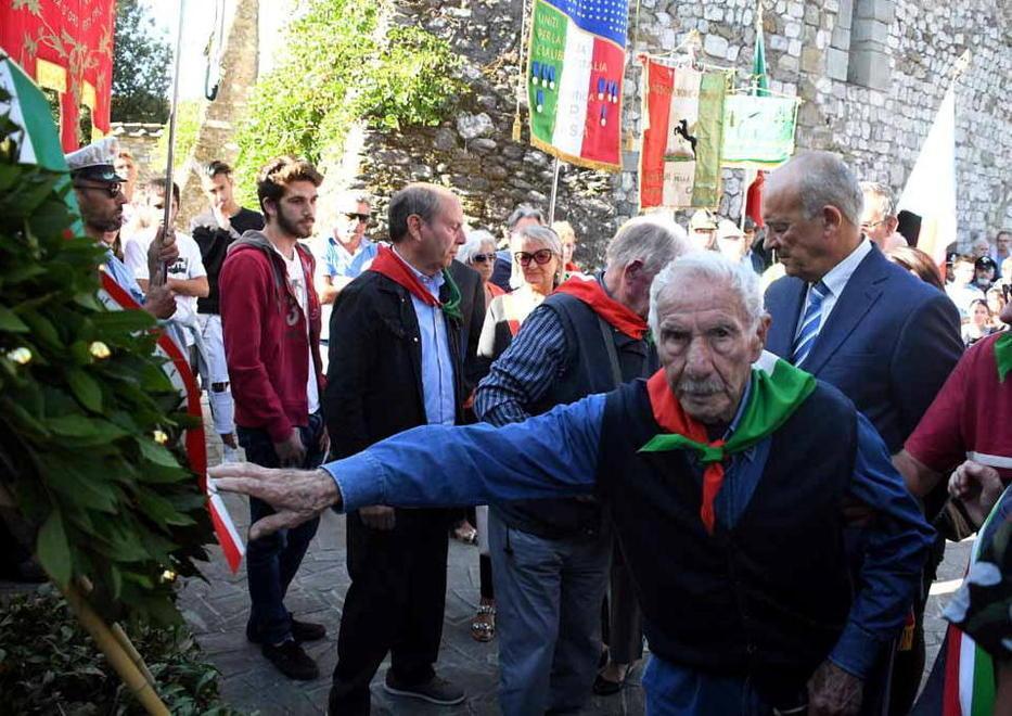 Fosse del Frigido, la strage di chi era ritenuto un peso 