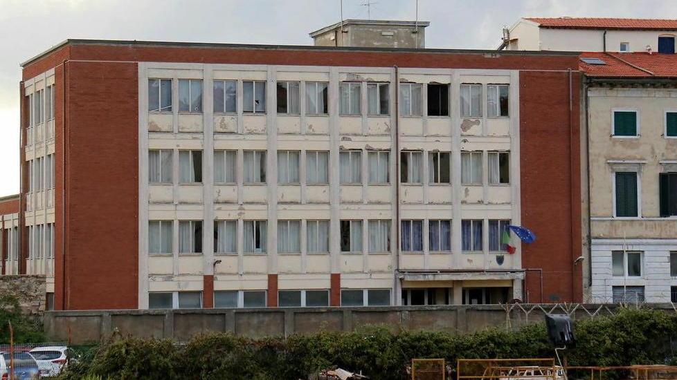 Franchi: «Presto riapriremo le due aule»