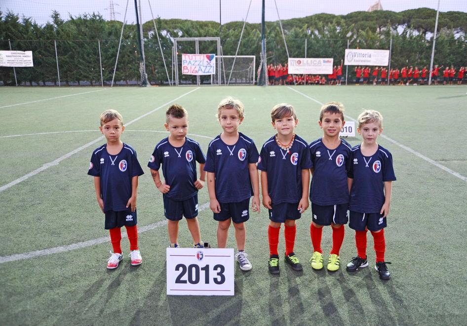 Ecco il vivaio rossoblù Sei squadre in lizza per il Cecina Soccer School guidato da Prunecchi