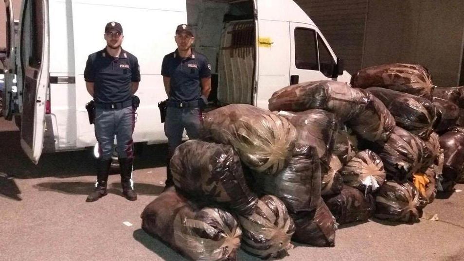 Smaltimento illegale di scarti tessili Denunciato