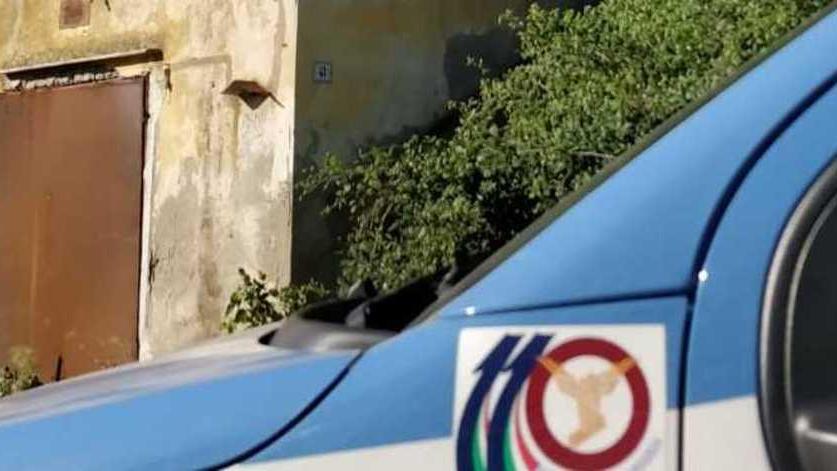 Rifugio dei disperati blitz della Polfer Scatta il foglio di via