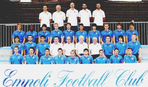 Ecco il gruppo della Primavera 2009/2010 con giocatori, staff tecnico, medici e dirigenti accompagnatori
