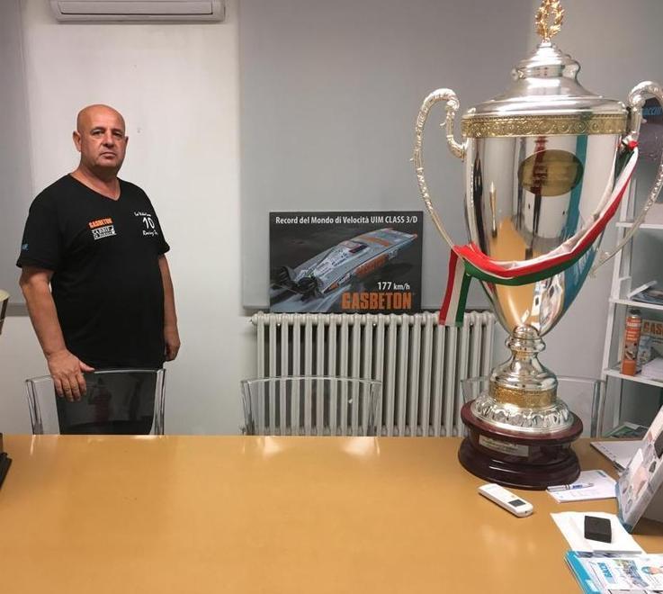 Lorenzo Bacchi conquista il titolo mondiale off-shore 