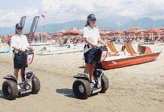 Multe e controlli,vigili scatenati sulle nostre spiagge