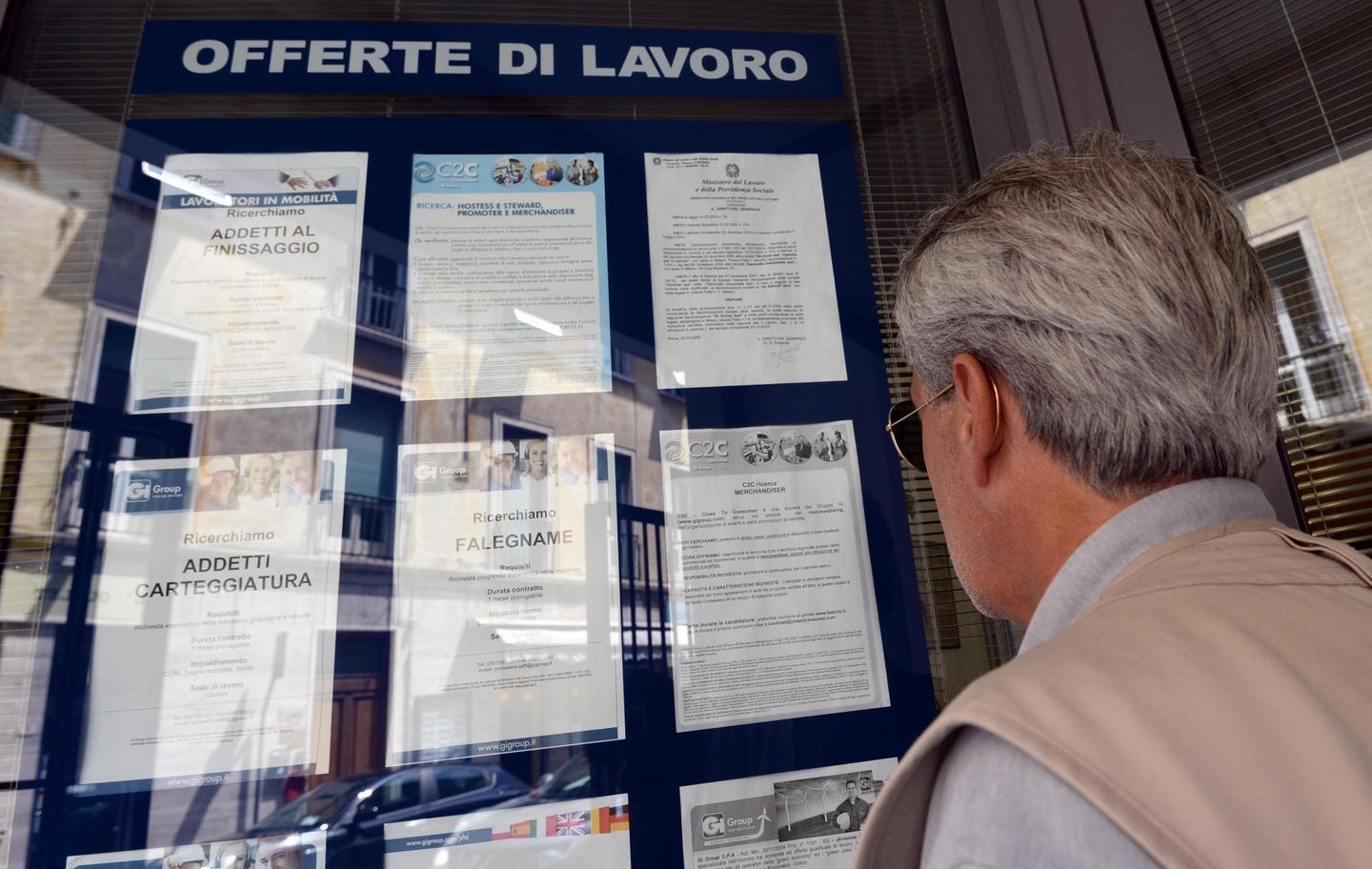 Crescono le assunzioni ma l’isola è in ritardo 