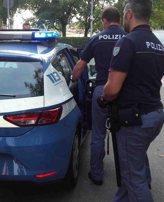 Massacrato a pugni in faccia per un affare andato a monte 