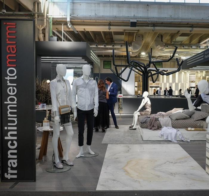 Uno stand di Marmomac a Verona