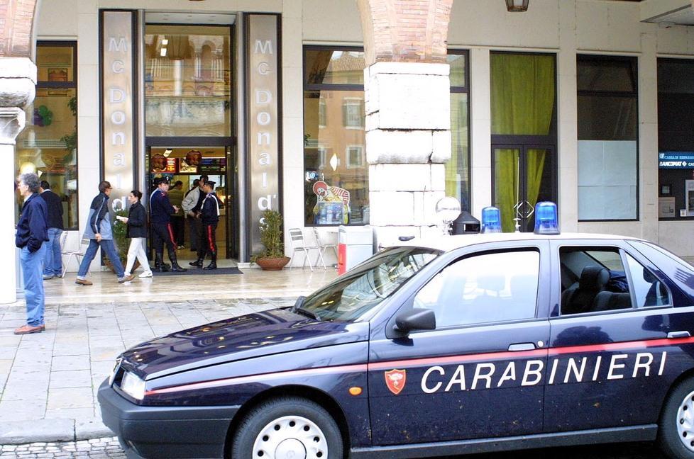 Baby gang, condannati due ragazzini 