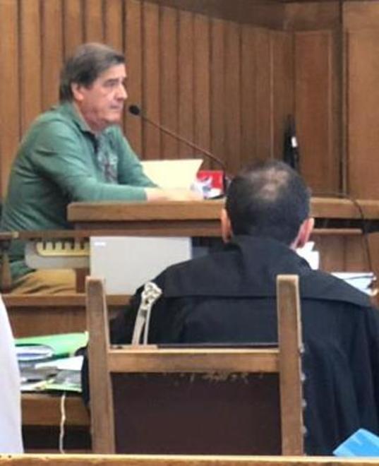 L'ex assessore accusa la sindaca di Pescia: «Decise lei la vendita in lotti» 