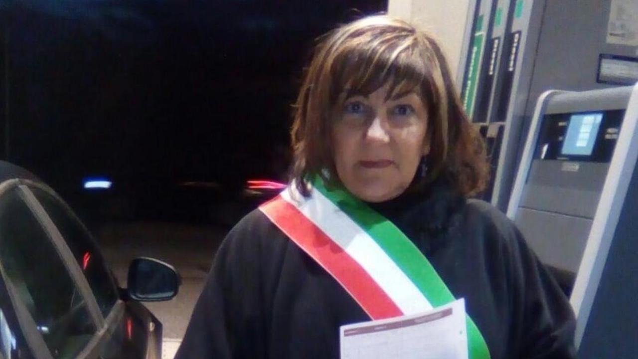 La sindaca: «Chiederò a Salvini la zona franca» 