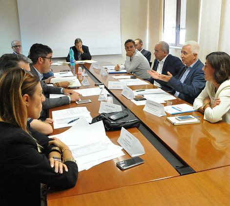 Debiti fuori bilancio per 45 milioni la Regione in soccorso dei Comuni