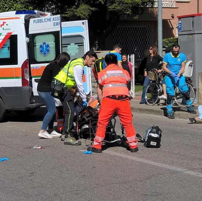 Due feriti in un incidente