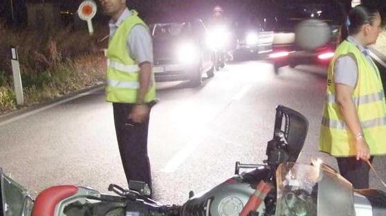 Schianto mortale in moto camionista colpevole