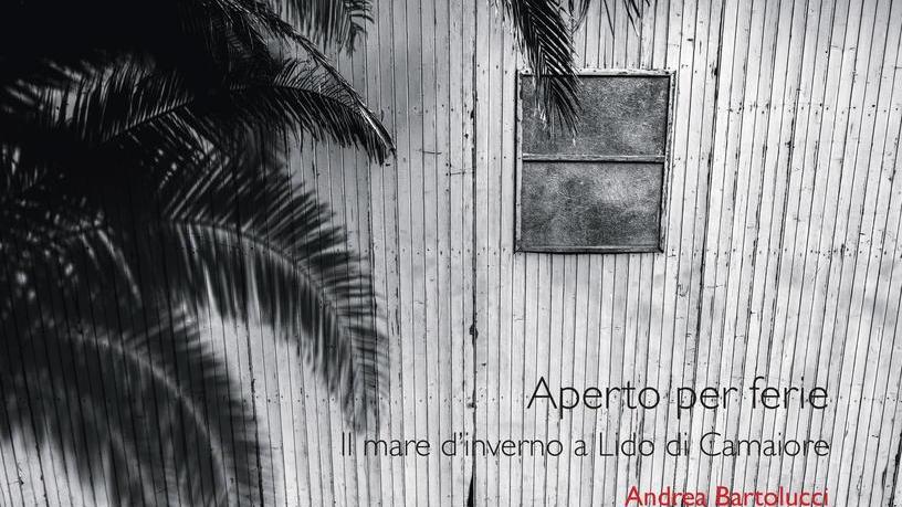 Il mare d’inverno a Lido di Camaiore nei suggestivi scatti di Andrea Bartolucci
