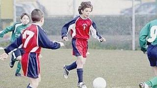 Una gara di calcio Esordienti