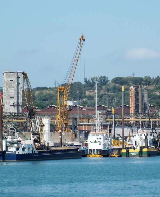 L’azienda incontra i sindacati «A ottobre blumi e billette» 