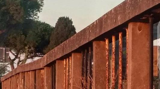 Un ponte chiuso ai tir a scopo precauzionale