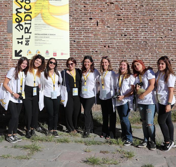 Festival dell’ironia, si alza il sipario La città risorge e finalmente sorride 