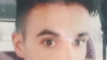 Stroncato dalla malattia giovane padre 22enne Nozze prima di morire