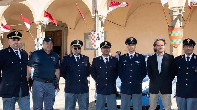 La Polizia in festa nel borgo di Montevettolini