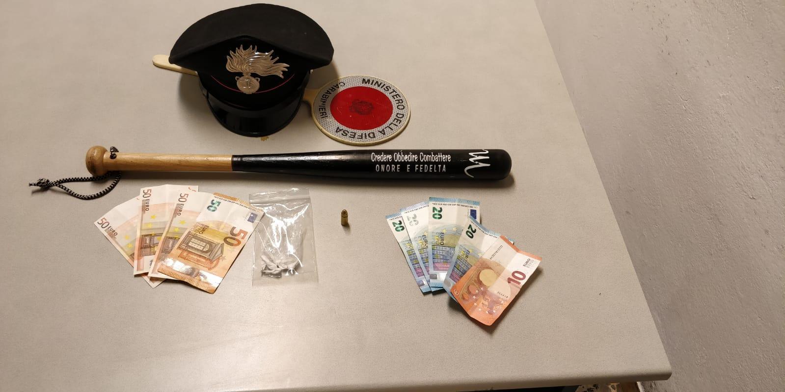 Vende cocaina a uno studente: arrestato 52enne a Stagno