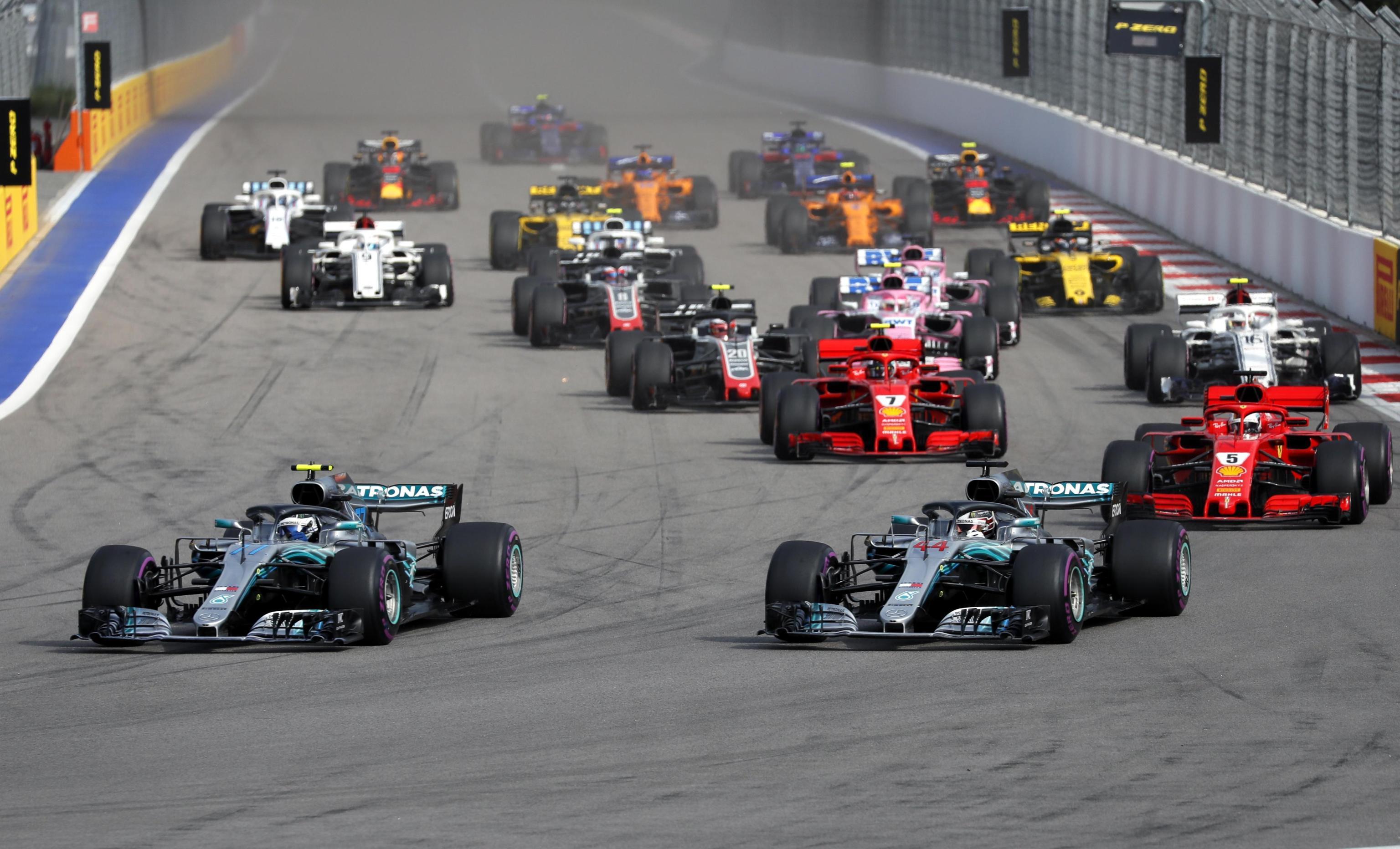 Trionfo Mercedes in Russia. Vettel è terzo 