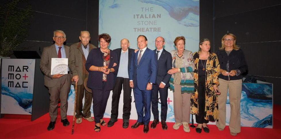Al “Donna del Marmo” il premio è un profumo made in Carrara 