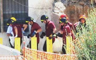 Operaio muore sepolto dalla terra