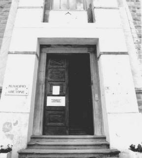 Il municipio di Abetone