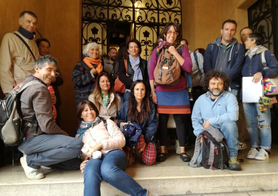 I no-vax “invadono” il Comune con i bimbi, l’assessore rinuncia a nuove esclusioni 