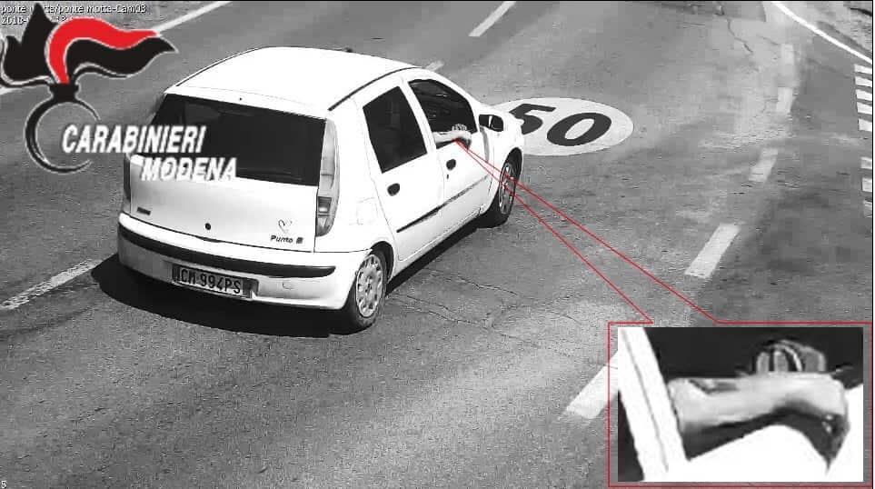 Cavezzo e Medolla, presi due pluripregiudicati autori di rapine violente 
