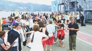 Un esercito di turistiassalta l'ElbaTanti sono stranieri