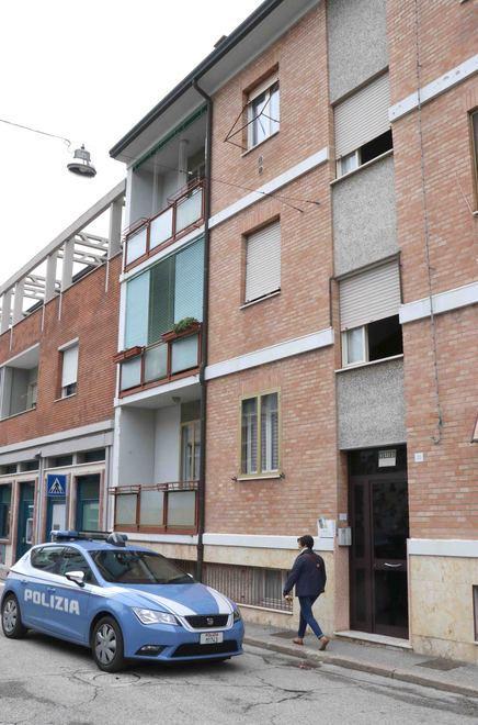 Il proprietario è in ferie I ladri svuotano la casa 