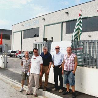 Una coop per salvare la fabbrica